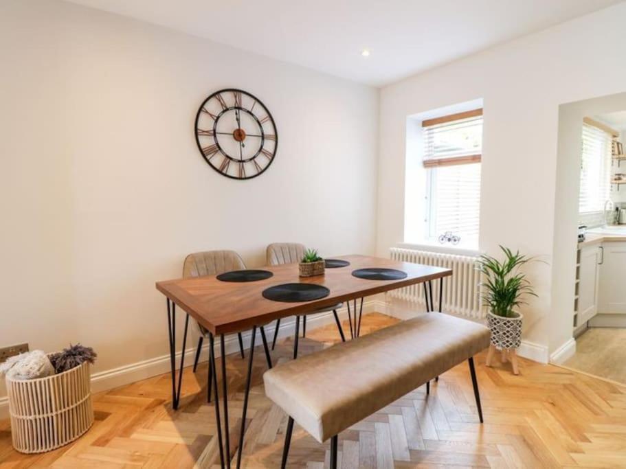 Minster Cottage - Cathedral Quarter With Free Parking ลินคอล์น ภายนอก รูปภาพ