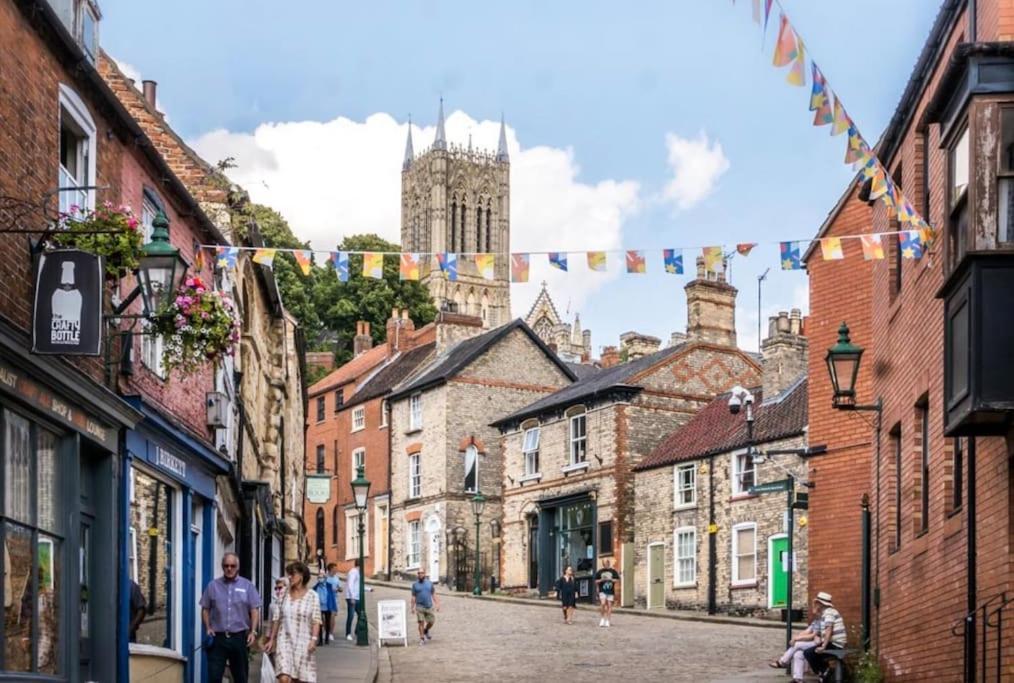Minster Cottage - Cathedral Quarter With Free Parking ลินคอล์น ภายนอก รูปภาพ