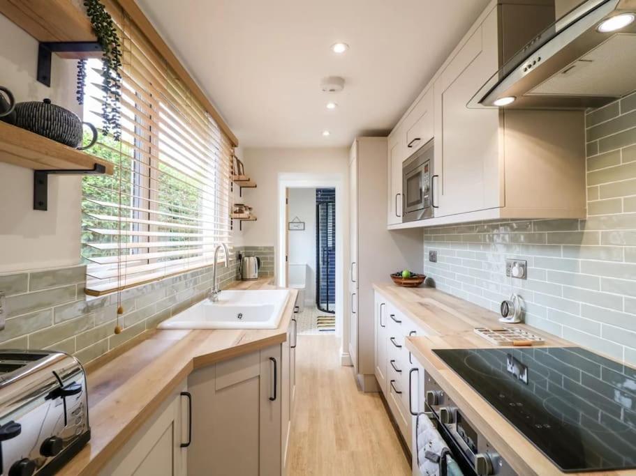 Minster Cottage - Cathedral Quarter With Free Parking ลินคอล์น ภายนอก รูปภาพ
